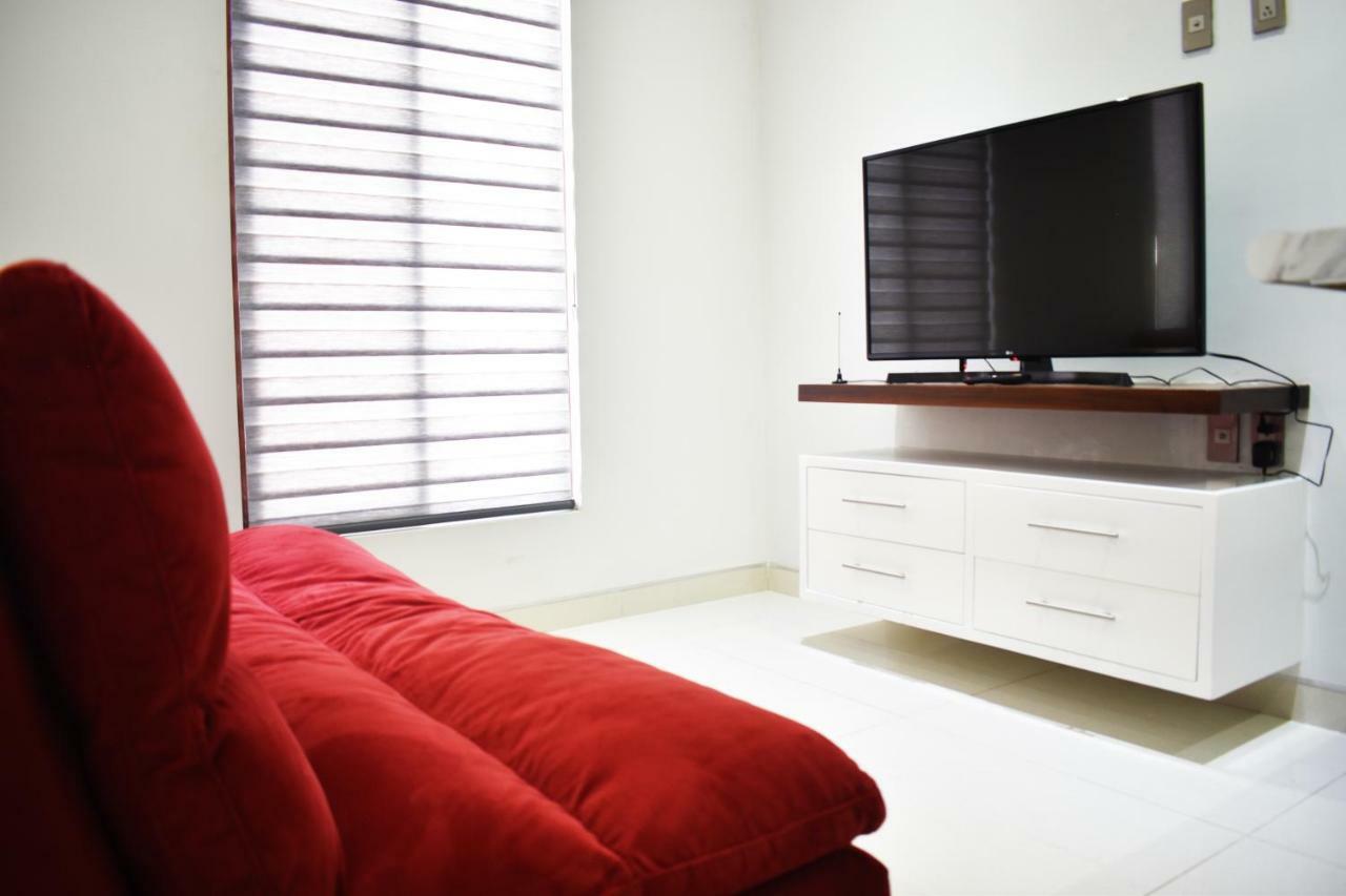 En El Centro 3 Hermoso Loft Familiar Ac Wifi 300 Mbps Aguascalientes Zewnętrze zdjęcie